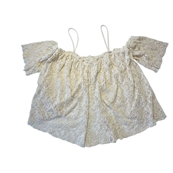 UO Kimchi Blue Lace Bohemian Sheer Blouse, Medium - Picture 4 of 13